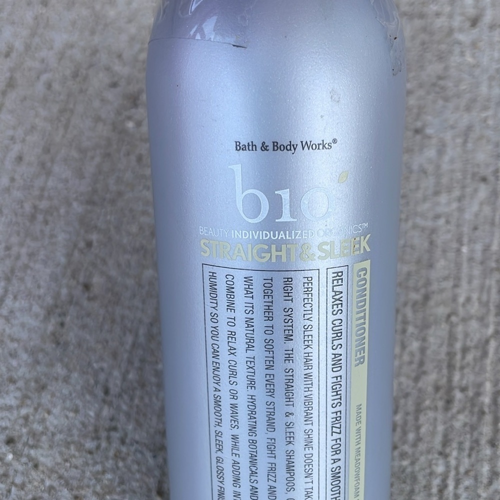 Bath & Body Works Bio Straight and Sleek Condition NEW Discontinued HTF - Picture 2 of 4